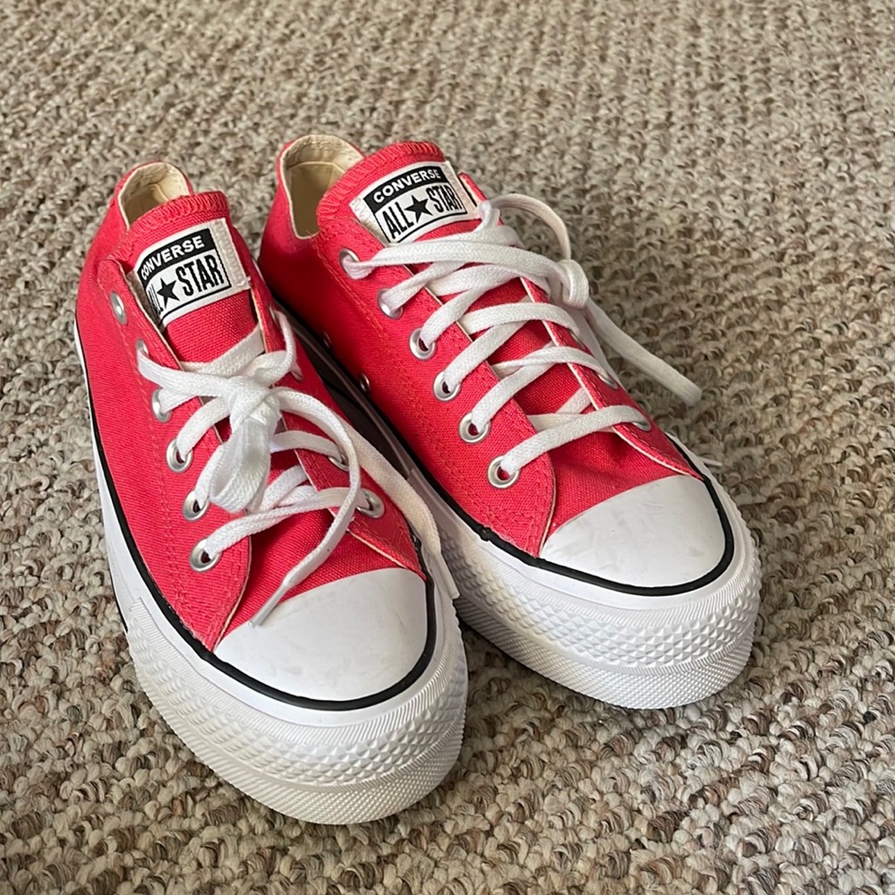 New Without Tags, never worn outside. Pink/red platform converse